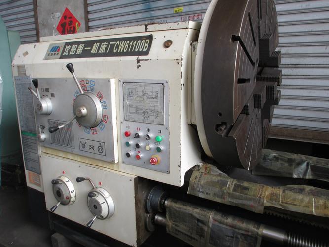 9成新二手舊沈陽(yáng)機(jī)床廠2008年出產(chǎn)cw61100bx5000的750軌道車床
